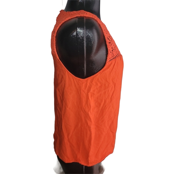 Old Navy Eyelet Yoke Sleeveless Top in Orange S - Picture 3 of 6